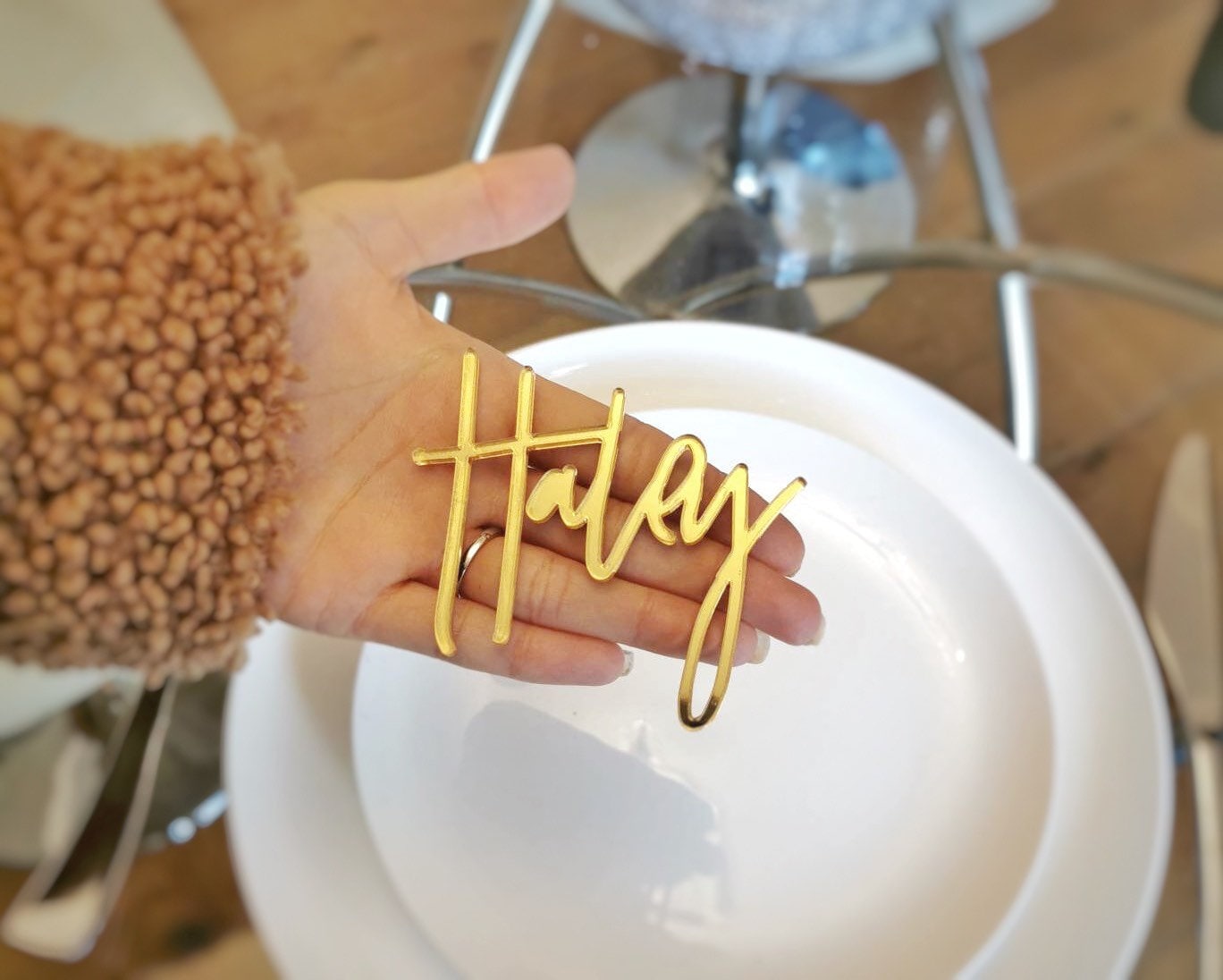 Place Setting Plate Personalised Words Family Dinner Wedding Gold Laser cut Names Guest Wedding Names Gold Acrylic Names Wood Gifts